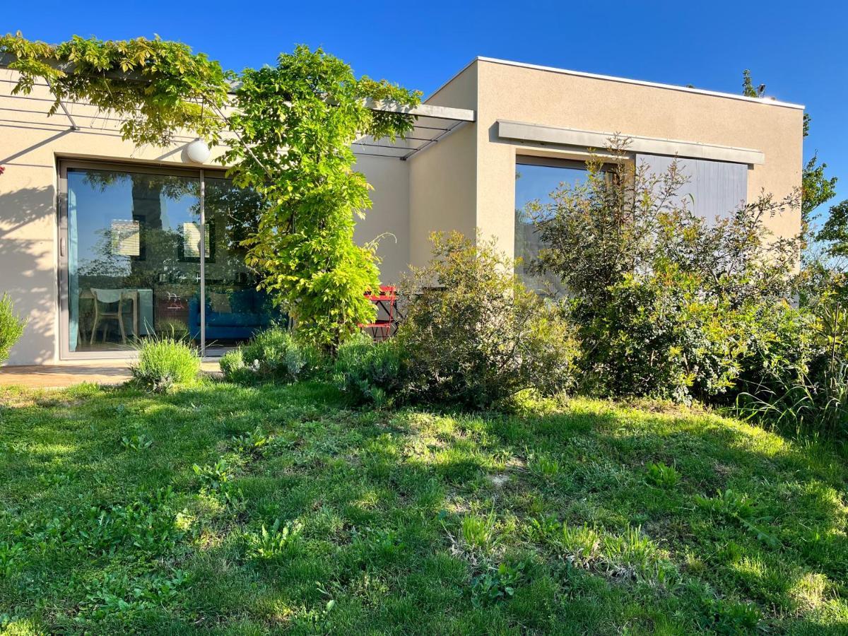 Le Cube Des Garrigues Villa Vallerargues Exterior photo